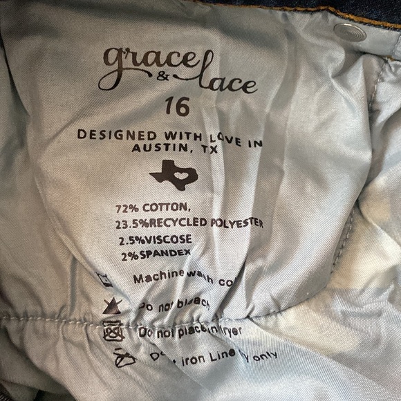 Grace & Lace Dark, Non-Distressed Denim - NWT - Picture 7 of 8